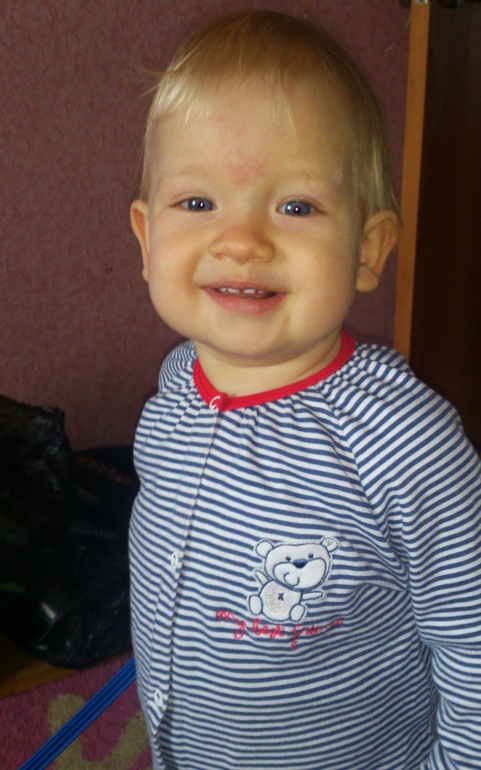 Нам 11 ...всего месяц до годика))