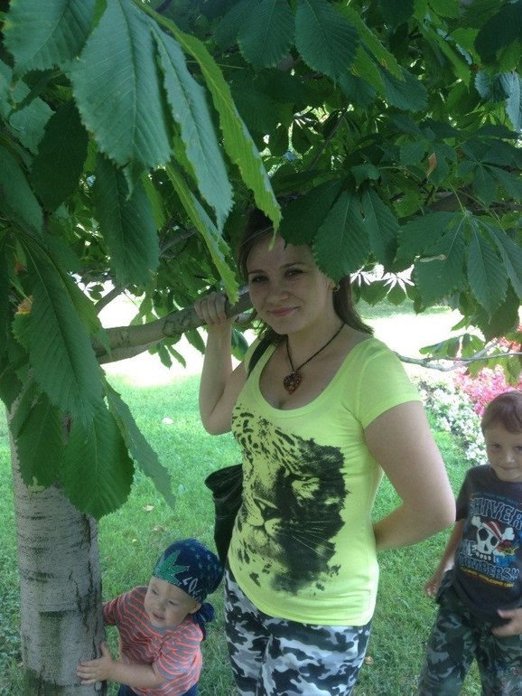 Ищем для прогулок в Парке ДУбки у м.тимирязевская.