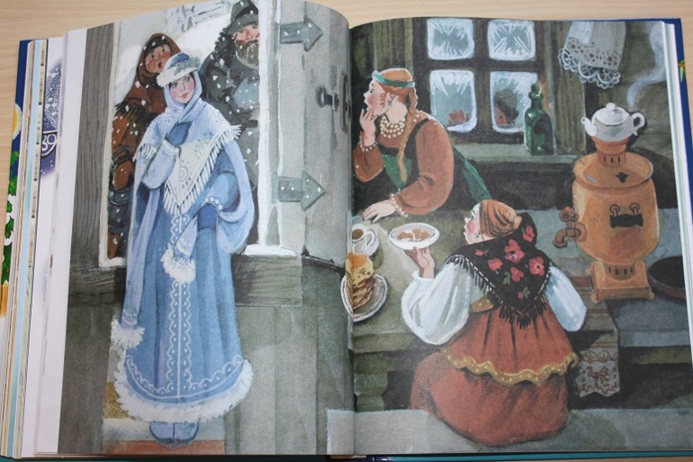 В лесу родилась елочка ))