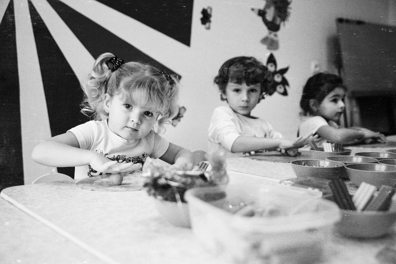 детишки за работой