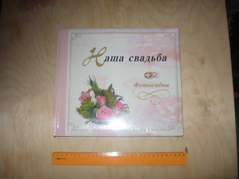 Венчальные свечи, фотоальбомы. Всё новое.