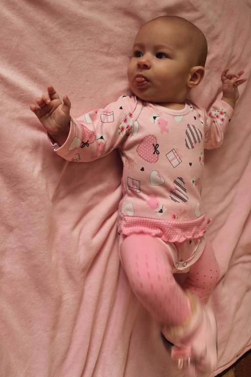 Моя маленькая балерина))Ритуле без недели 4 месяца))