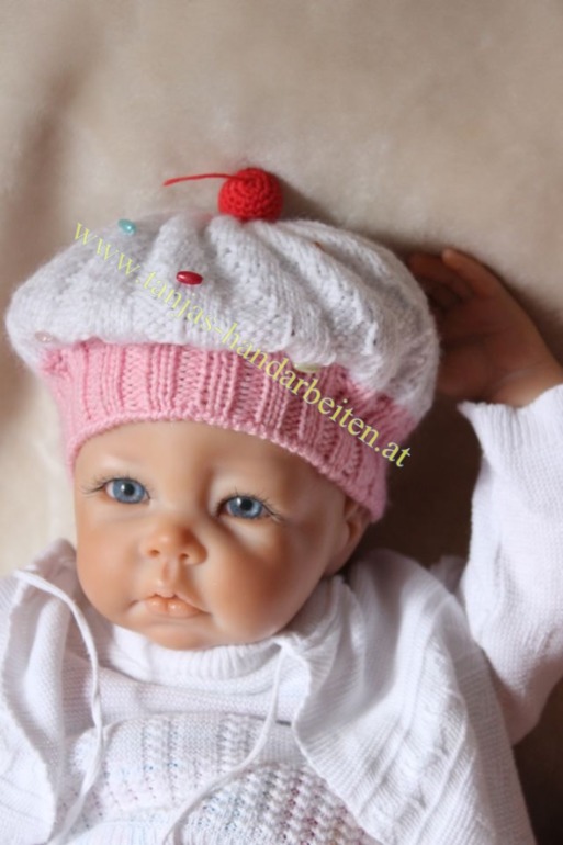 Шапочки для фотосессий в наличии.