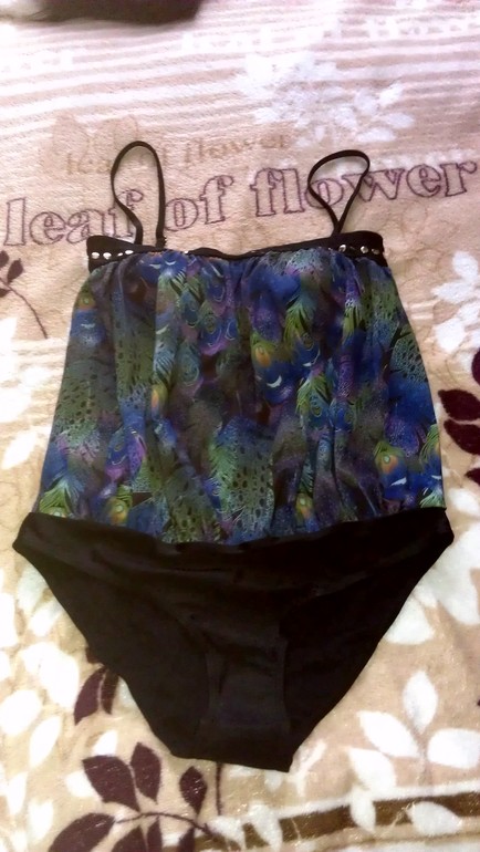 Купальник раз.нем.36-38, росс.44-46 НОВЫЙ  1000руб