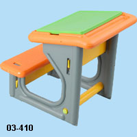 Моя первая парта или столик?