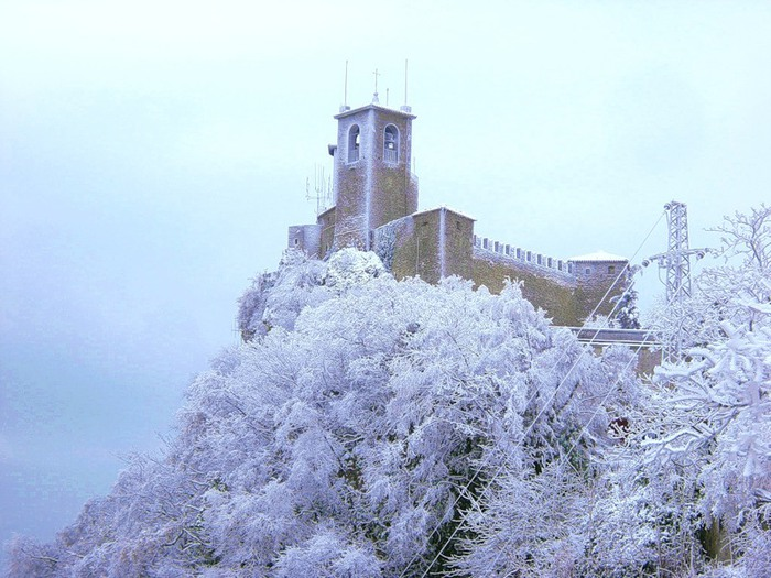 Подборка лучших туров 3 декабря. Болгария, Италия-Швейцария-Лихтенштейн (Тур на Новый год)..