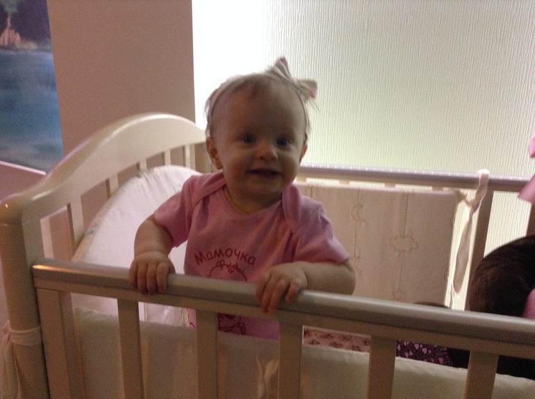 На кого больше похожа доча?