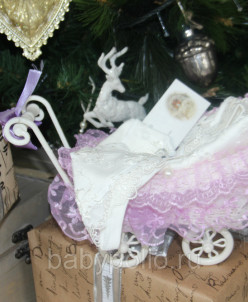 Подарочная корзиночка-коляска №2