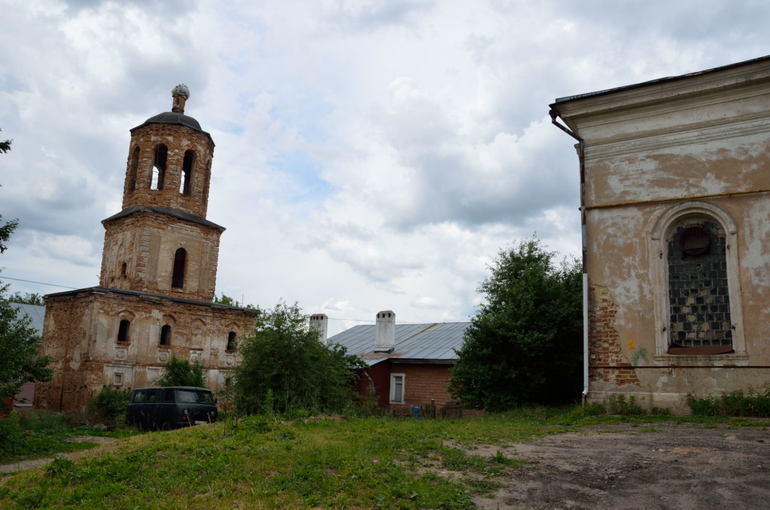 Распятский монастырь. Серпухов