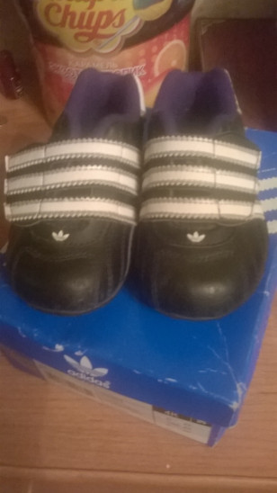 Кроссовки ADIDAS