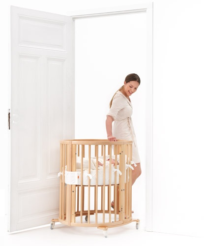 Stokke Sleepi – кроватка и столик. Это какое то чудо трансформации!