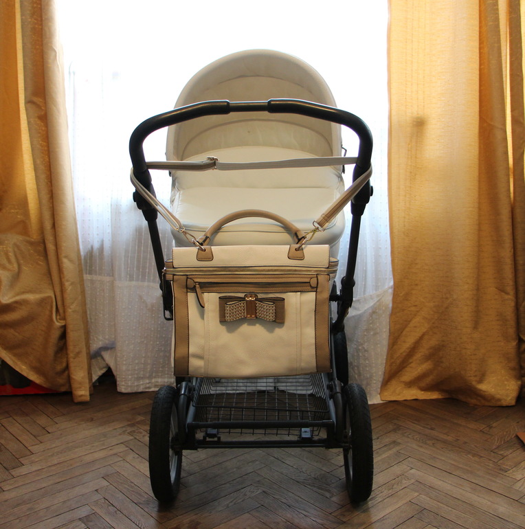 Продам коляску Инглезина (белая кожа). Невский район