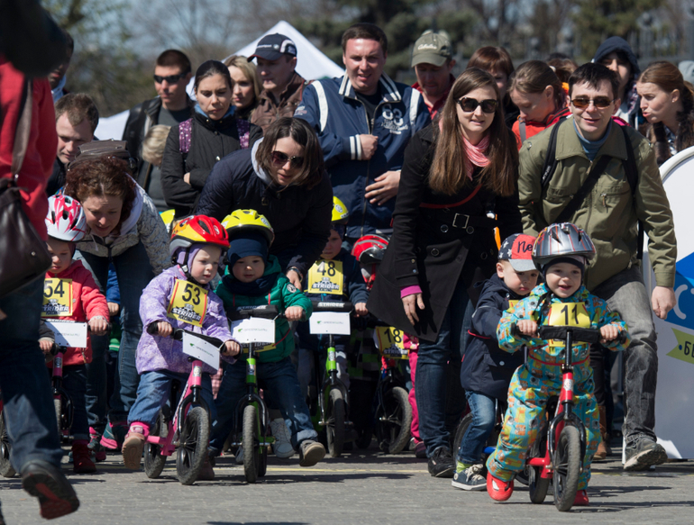 Первая беговелогонка Марка. 26.04.2014.