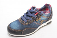 Кроссовки детские