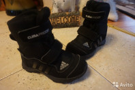 Продам мембранные кроссовки Adidas