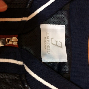 Куртка весенняя новая