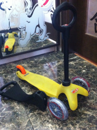 Трехколесный самокат Mini Micro 3 в 1 с сидением
