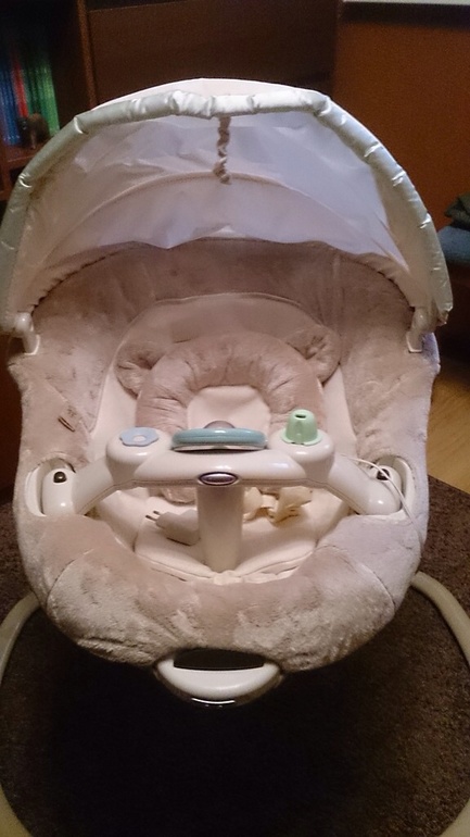 Продам электронные качели GRACO, б/у, в идеальном состоянии 4500 руб.
