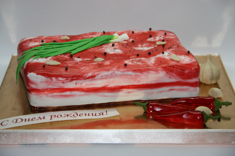 Торт САЛО.
