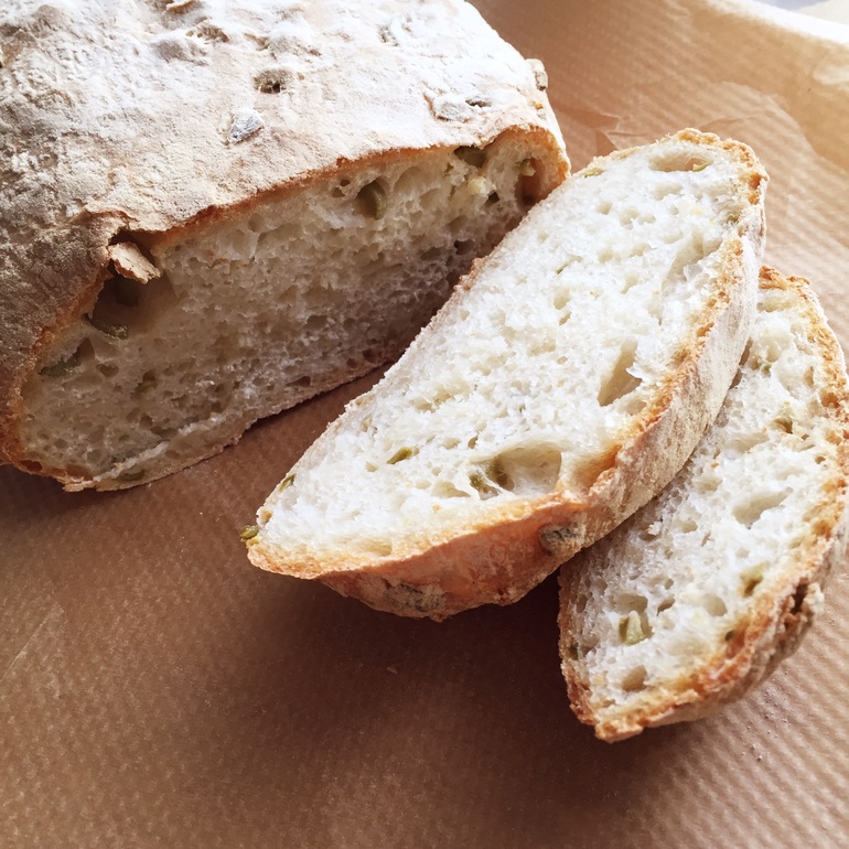 Итальянский хлеб рецепты. Чиабатта. Хлеб чиабатта. Итальянский хлеб чиабатта. Чиабатта Гриднёв.