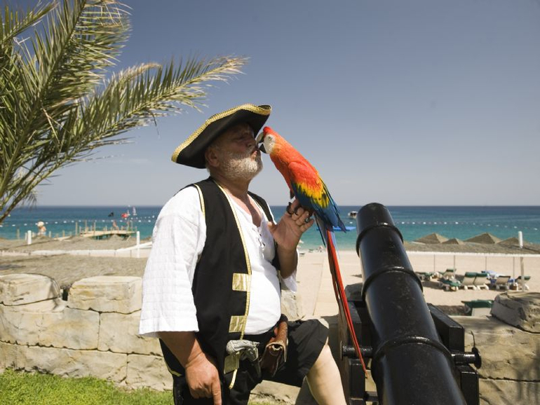 ТУРЦИЯ. Кемер. Pirate`s Beach Club HV-1