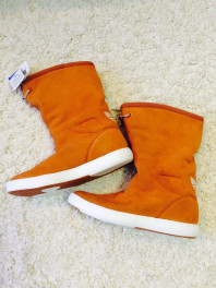 Сапоги Adidas новые!