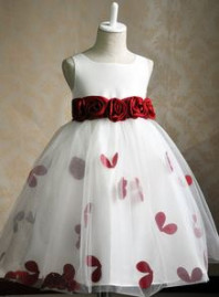 Платье праздничное нарядное новое красное белое