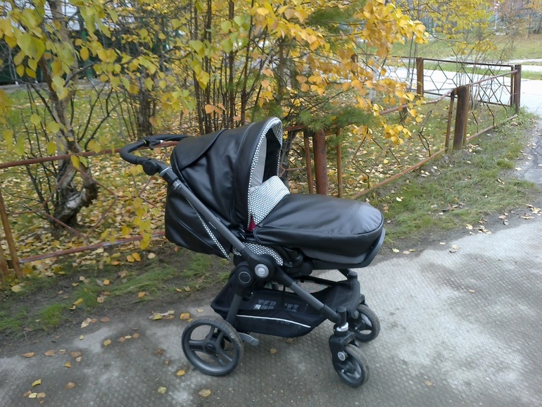Продам коляску Teutonia BeYou (Германия) 2 в 1. Эко-Кожа. Цена 25 000 рублей. Регион, ТК.