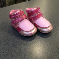 Обувь для малышки с 15-18