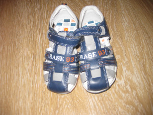 Сандали, фирма 