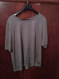 Джемпера новые на полную женщину