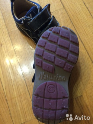 Продам б/у ботинки Naturino 21 размера