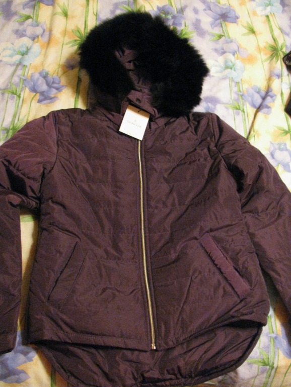 Хвастики и живые фото Moncler (Leggi)