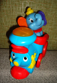 Fisher-Price Паровозик Чух-Чух.