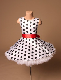 Платье в стиле ретро