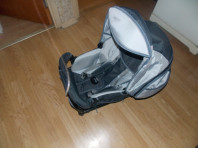 Продается коляска 2в1