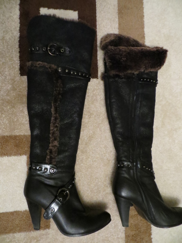Зимние красивые сапоги 40 размер