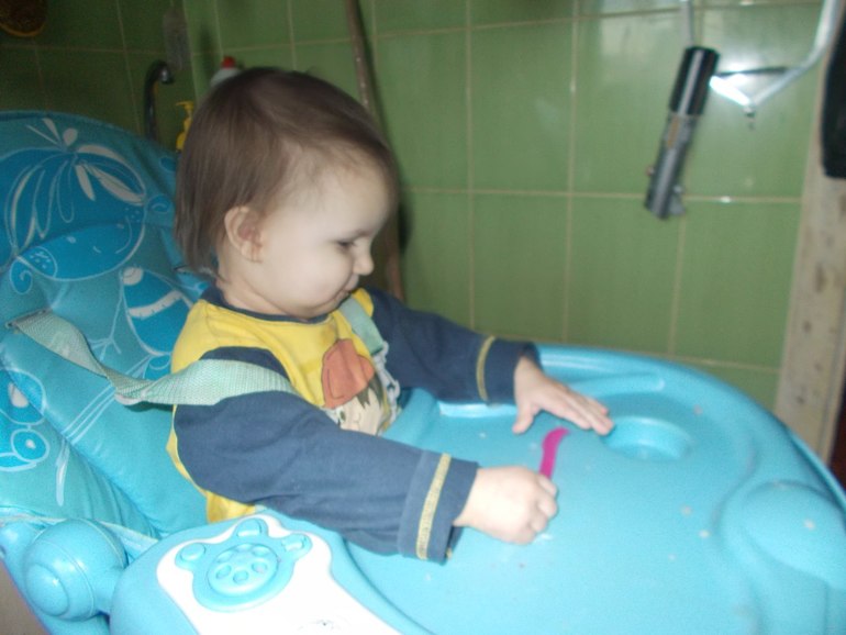Сладкий мой щекастик)))