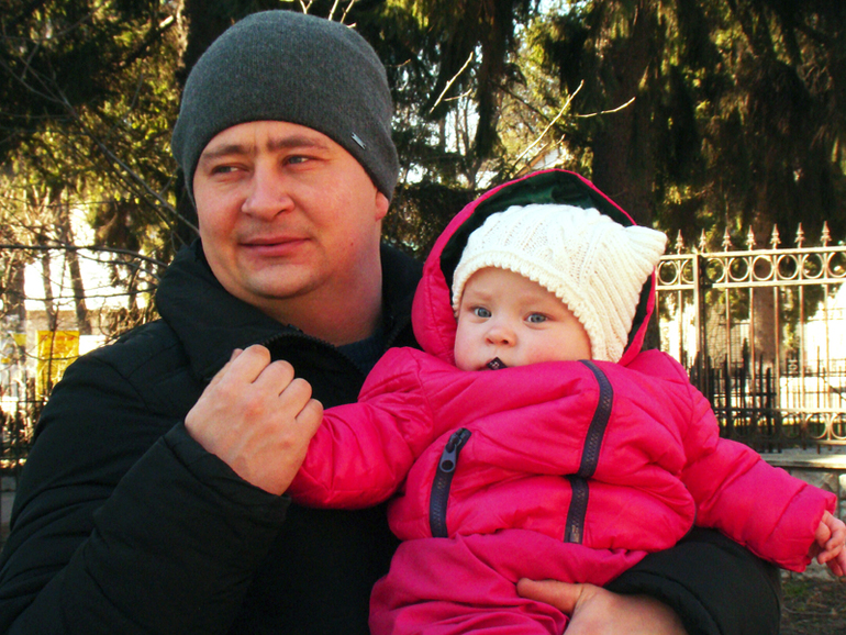 8 месяцев