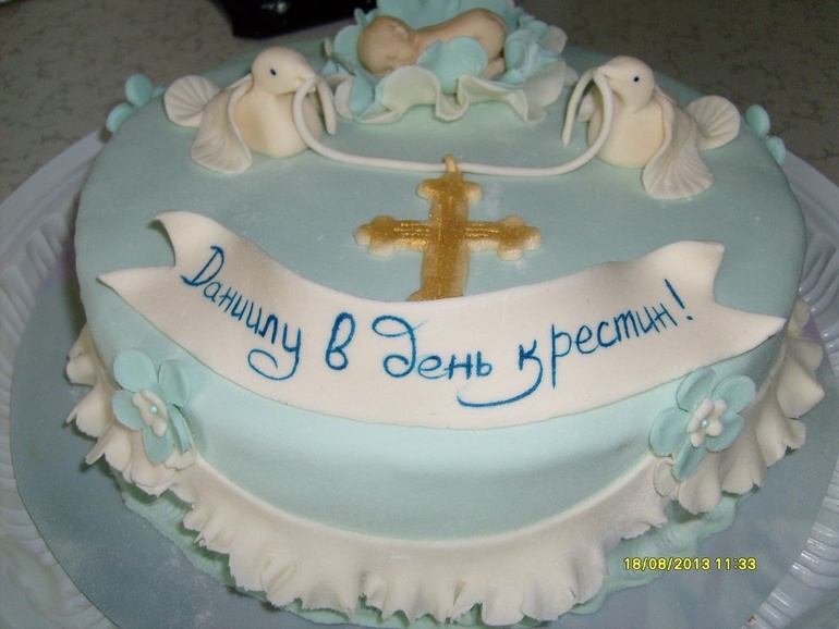 Торт на крестины.