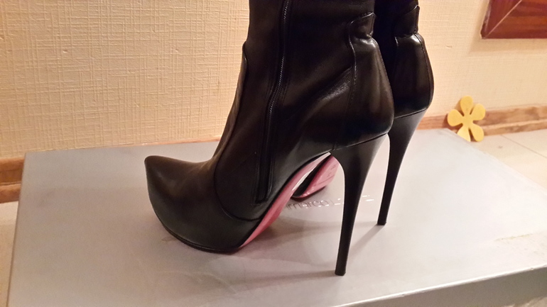 Сапоги Gianmarco Lorenzi.Размер 40.