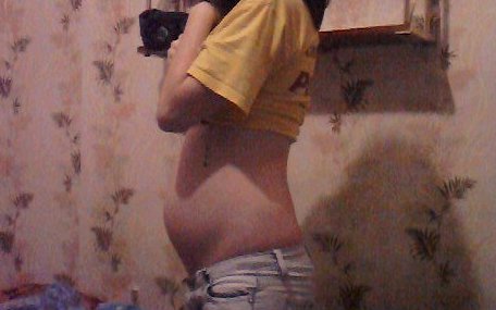 Девочки, подскажите, мне кажется животик совсем не растет(((