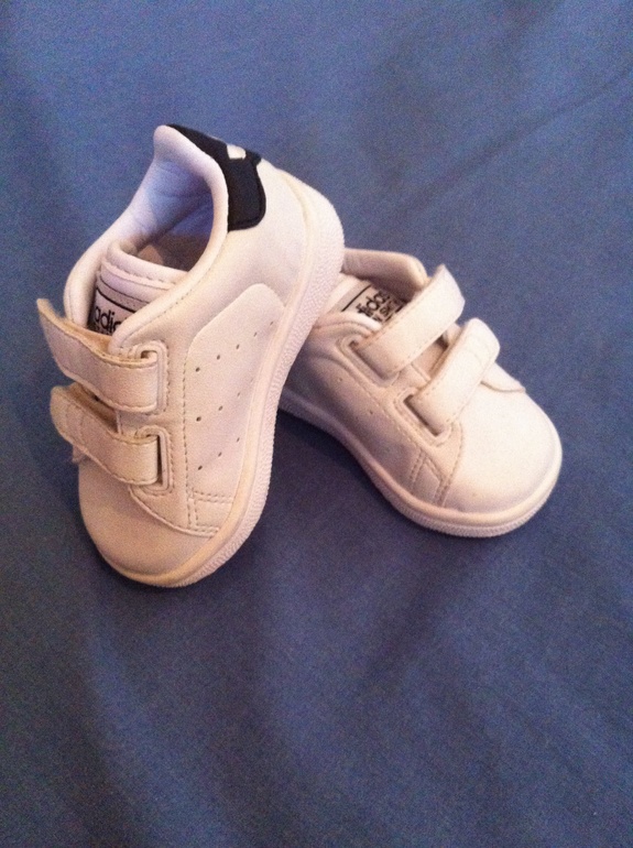 Кроссовки Adidas р-р 18