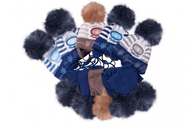 Теплая вязаная шапка для мальчиков с шарфом