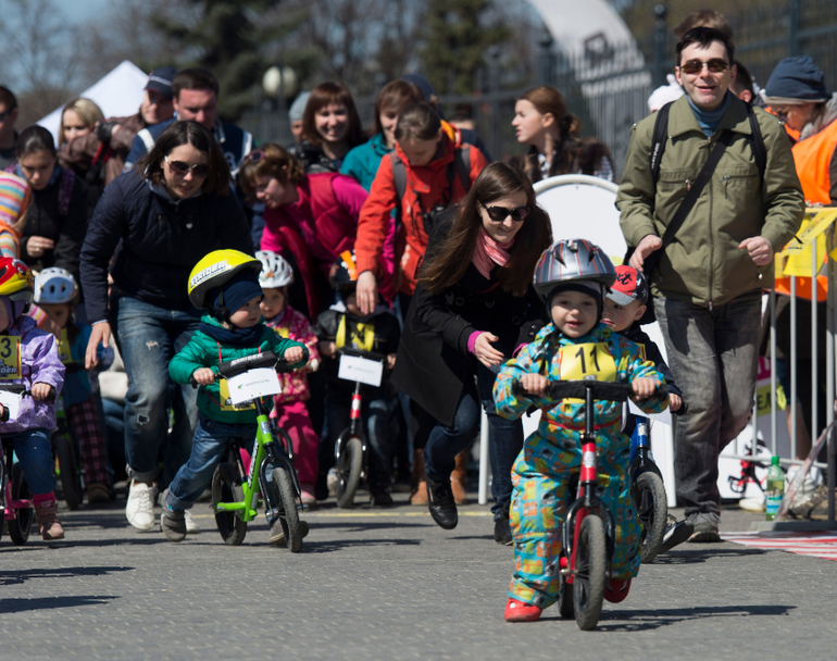 Первая беговелогонка Марка. 26.04.2014.