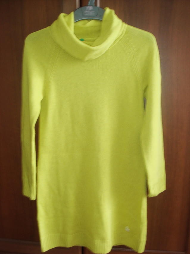 Платье  Benetton