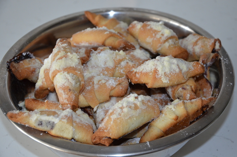 Рогалики с вареньем