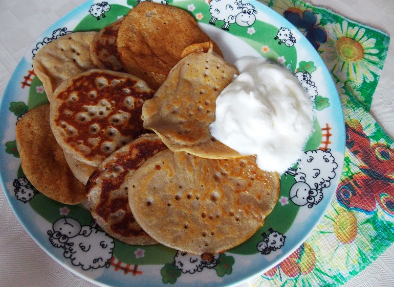 Оладьи с добавлением гречневой муки. (без яиц)