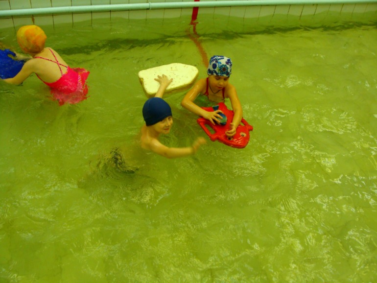 Видео и фото с Бассейна в садике