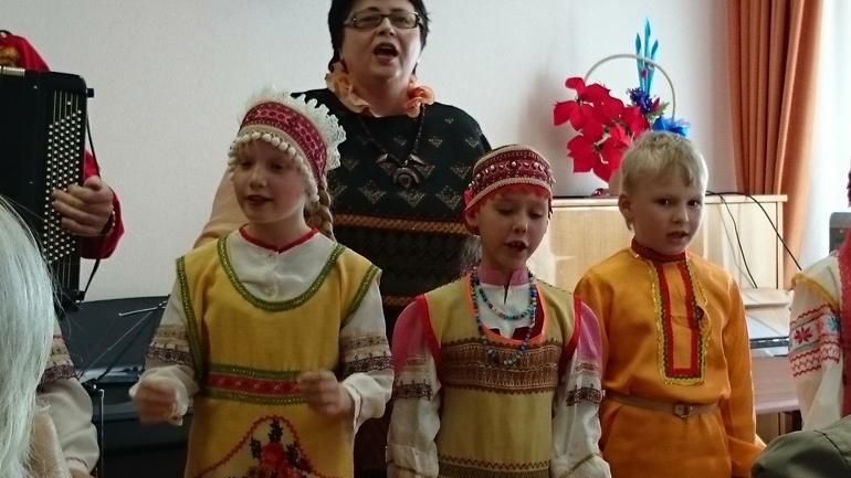 Этот праздник со слезами на глазах...
